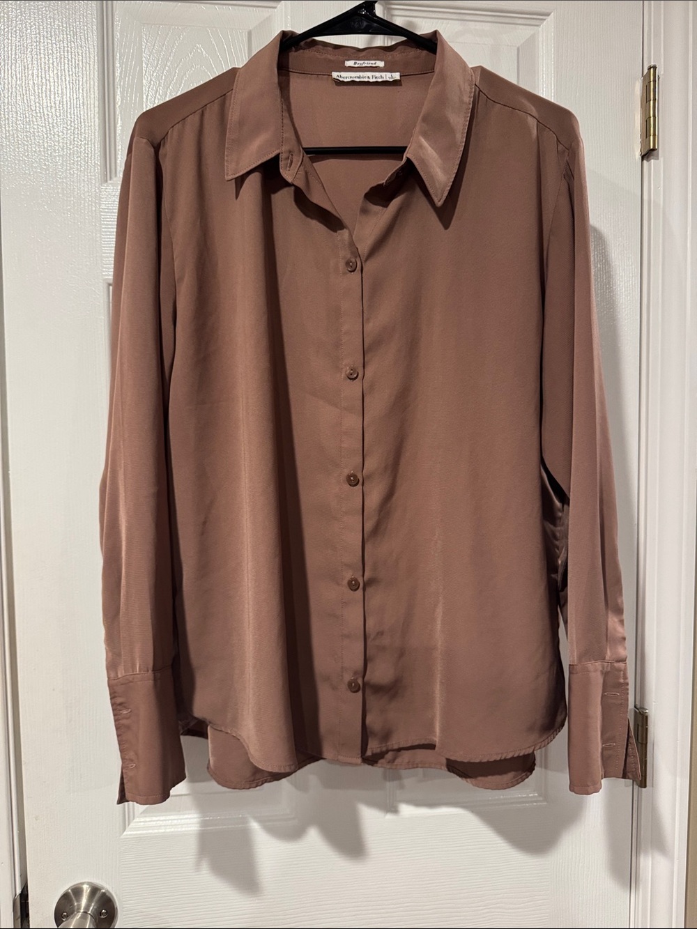 Abercrombie & Fitch boyfriend-style satin button-up shirt size large